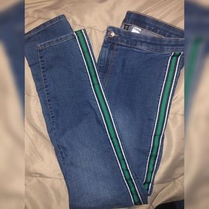 🌸 H&M Divided Green Stripe Jeans 🌸 PROMO